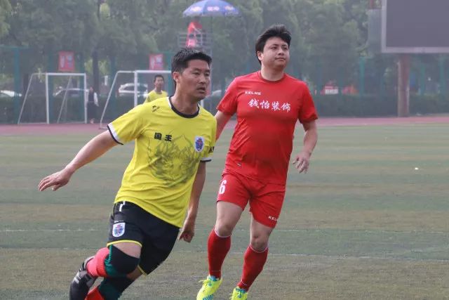 巴西国际后卫因飞铲禁赛180天，受伤球员需恢复训练